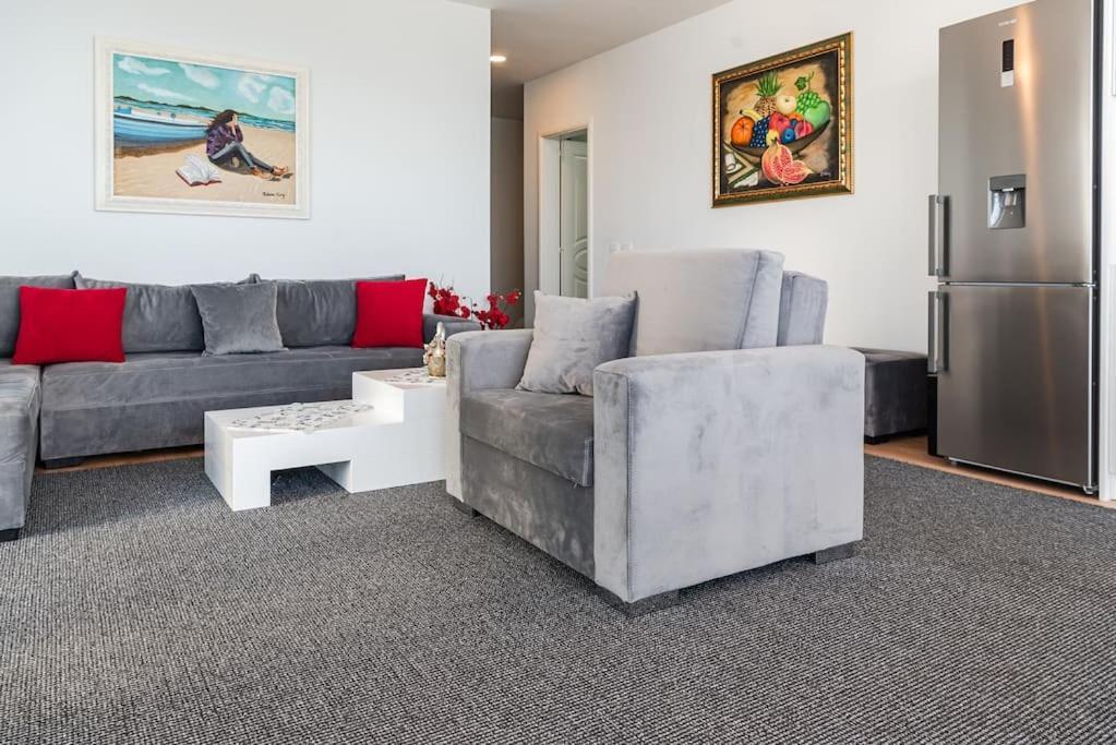 Seaview Luxury Suite By Ps Golem  Eksteriør bilde